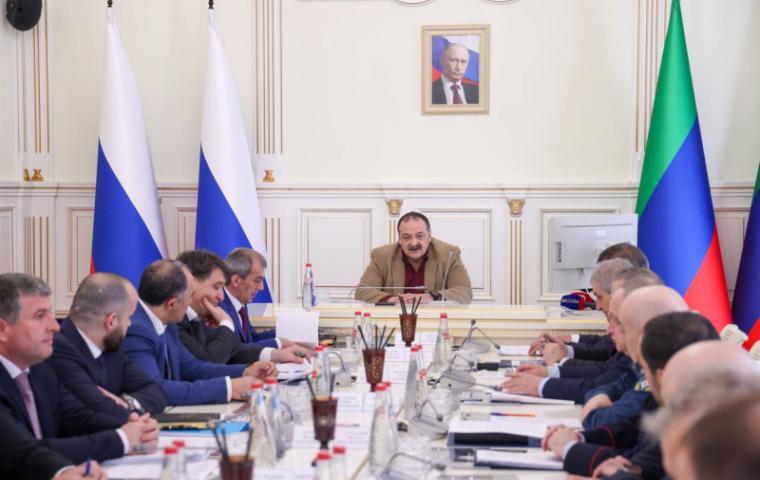 Глава Дагестана поддержал проект ГК «Урбантех» по развитию системы фотовидеофиксации
